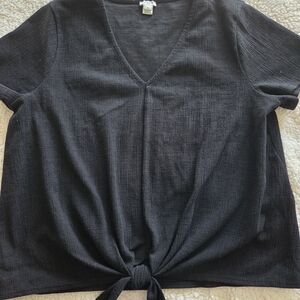 Women’s Black V-Neck Tie-Front Top